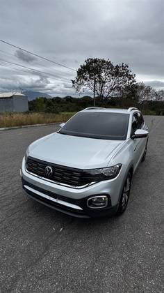 VOLKSWAGEN T-CROSS 1.4 250 TSI TOTAL FLEX HIGHLINE AUTOMÁTICO VOLKSWAGEN T-CROSS 1.4 250 TSI TOTAL FLEX HIGHLINE AUTOMÁTICO